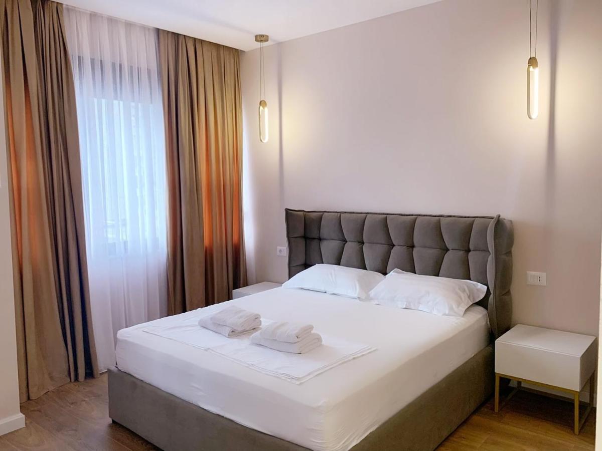 Premium Center Apartment