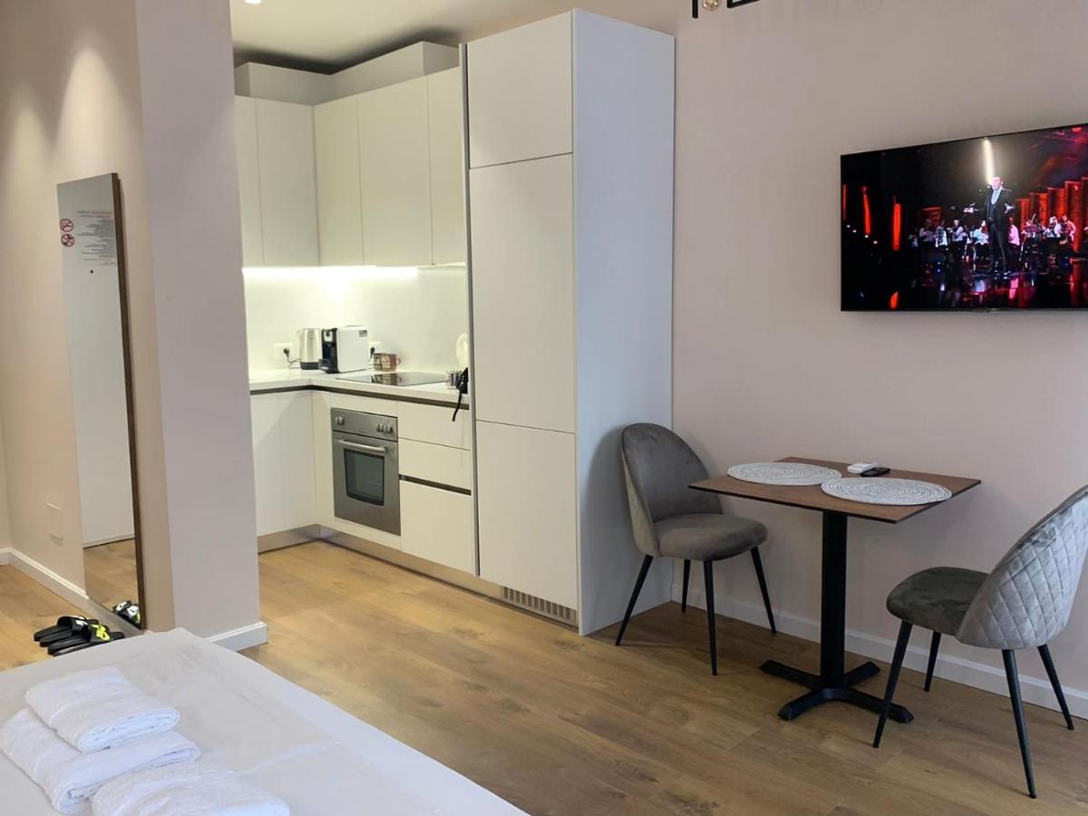 Apartment Premium Center